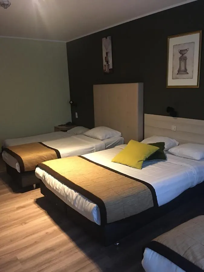 Albert Hotel Saint-Josse-ten-Noode 2*,