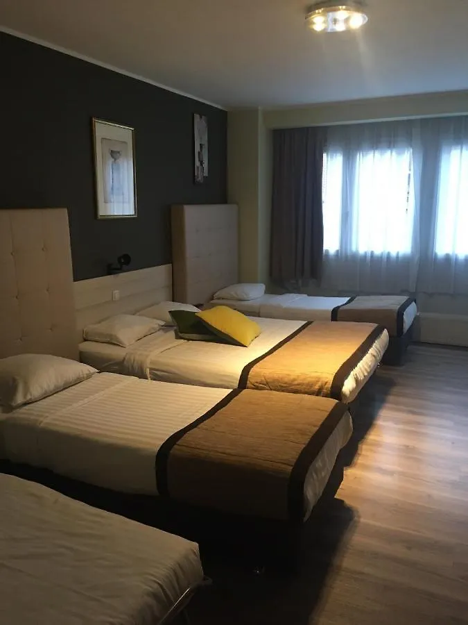 Albert Hotel Saint-Josse-ten-Noode 2*, Brussels Belgium