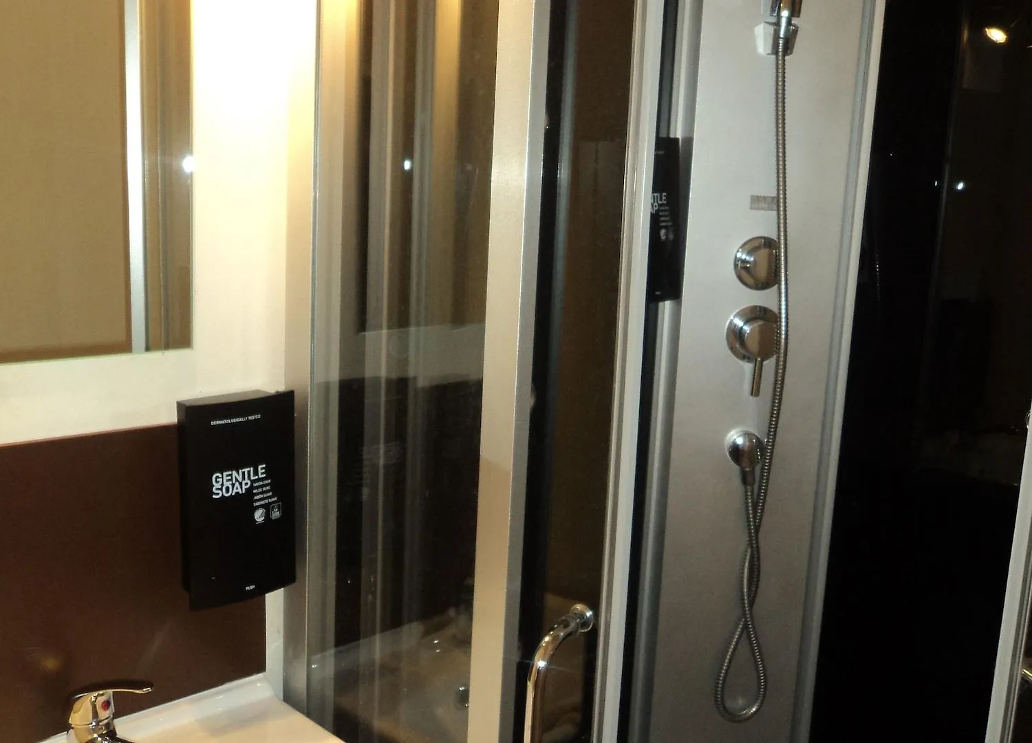 **  Albert Hotel Saint-Josse-ten-Noode Belgium