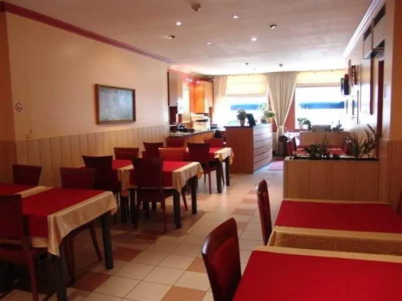 Albert Hotel Saint-Josse-ten-Noode