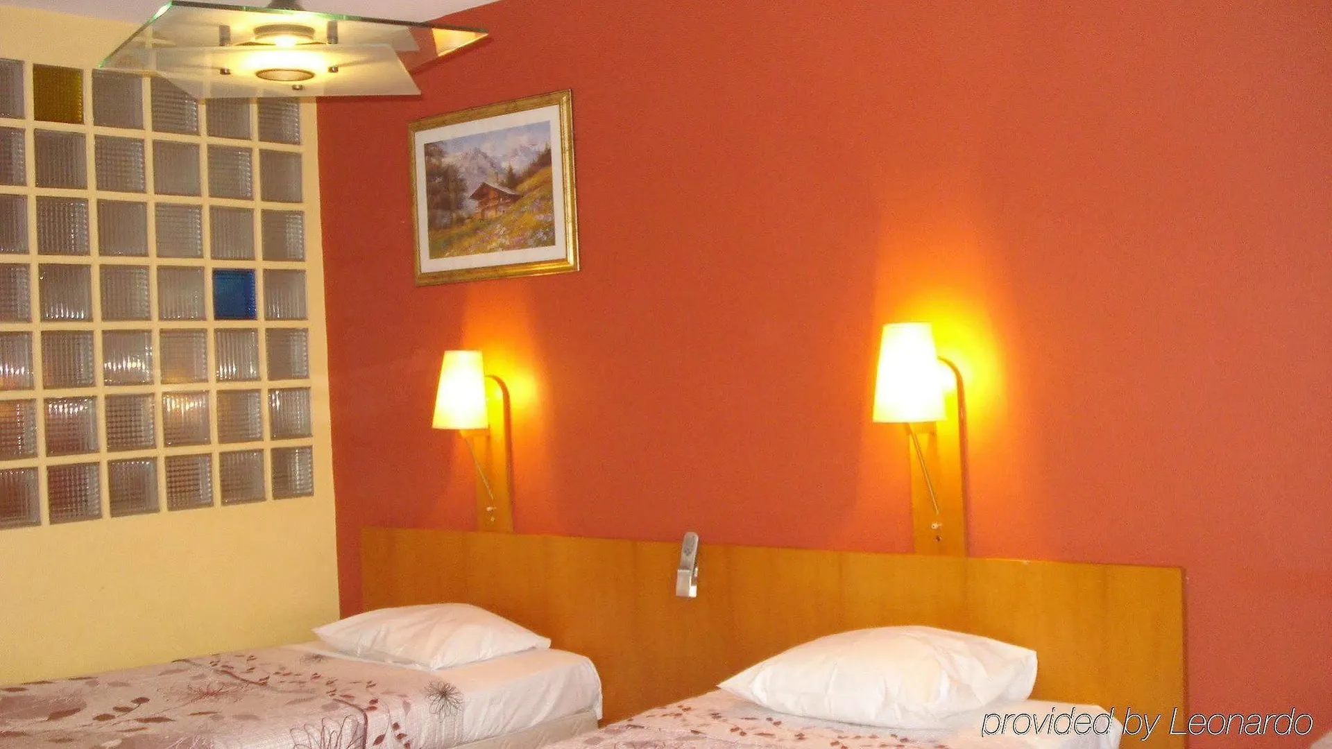 Albert Hotel Saint-Josse-ten-Noode 2*, Brussels Belgium